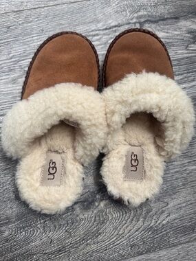 UGG Chestnut Suede Shearling Slip-On Clogs